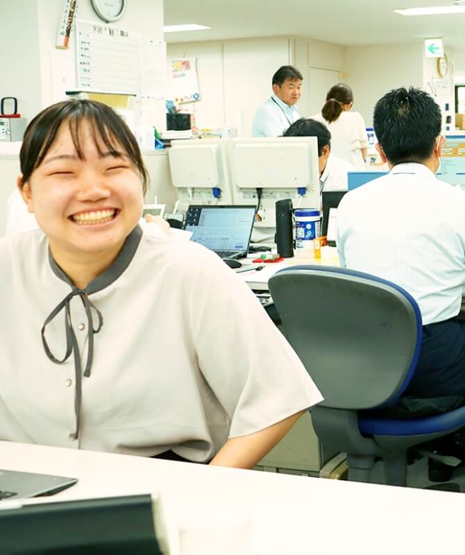 採用情報